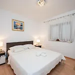 Holiday home House With A Parking Space Novigrad - 23821 *