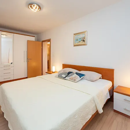 House With A Parking Space Novigrad - 23821 Holiday home *