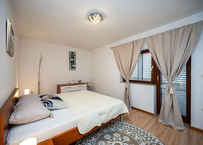 House With A Parking Space Novigrad - 23821 * Novigrad (Dalmatia)