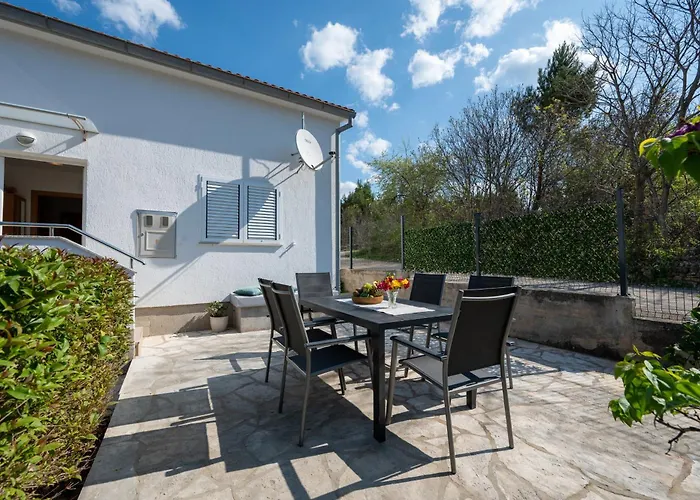House With A Parking Space Novigrad - 23821